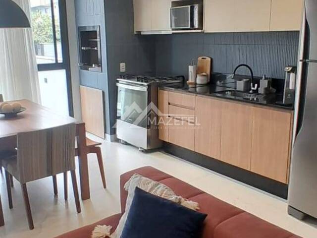 #42 - Apartamento para Venda em Balneário Piçarras - SC
